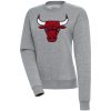 Antigua Chicago Bulls Women's Heather Gray Victory Crewneck Premium Pullover Sweatshirt