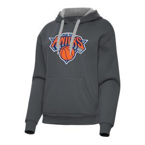 Antigua New York Knicks Women's Charcoal Victory Pullover Hoodie Trendy
