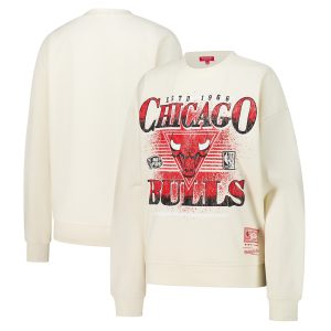 Mitchell Stylish & Ness Chicago Bulls Women's Cream Oversprayed Pullover Sweatshirt