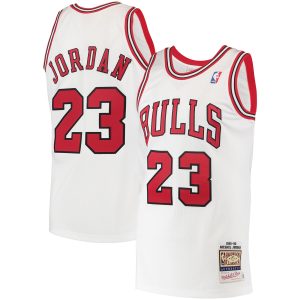 Mitchell & Ness Michael Jordan Chicago Bulls Eye - catching White 1995 Hardwood Classics Authentic Jersey