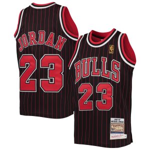 Mitchell & Ness Michael Jordan Chicago Bulls Youth Black/Red 1996 97 Hardwood Classics Authentic Stylish Jersey