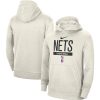 Nike Brooklyn Nets Cream 2022/23 Spotlight On Court Practice Performance Pullover Hoodie Elegant
