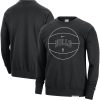 Nike Chicago Bulls Black 2023/24 Elegant Authentic Standard Issue Travel Performance Pullover Sweatshirt